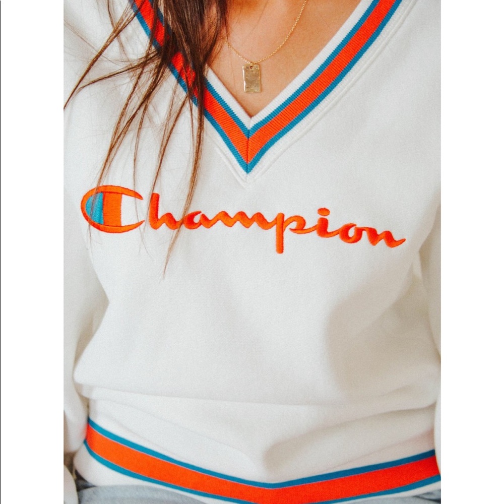 Champion Fleece V-neck Sweater